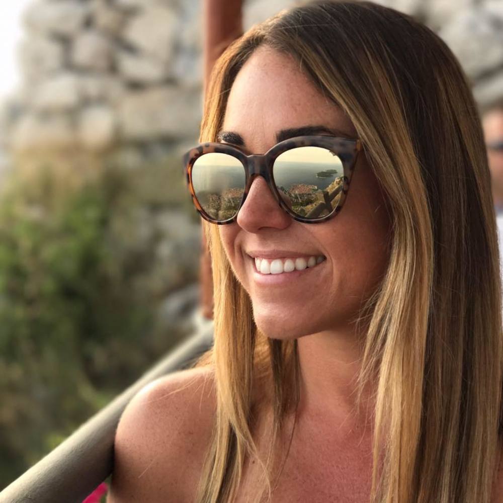 Meet your Posher, Brittney